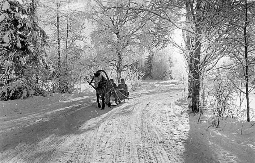 Winter in Soviet retro photos Winter in Soviet retro photos