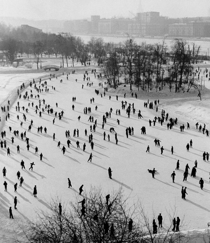 Winter in Soviet retro photos Winter in Soviet retro photos