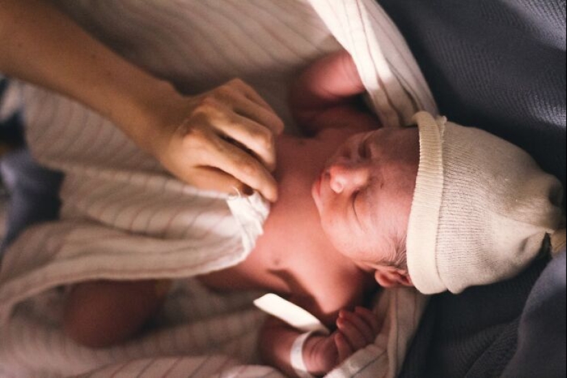 “Yeah, No Thanks”: 8 People Share Their Wildest Babysitting Experiences