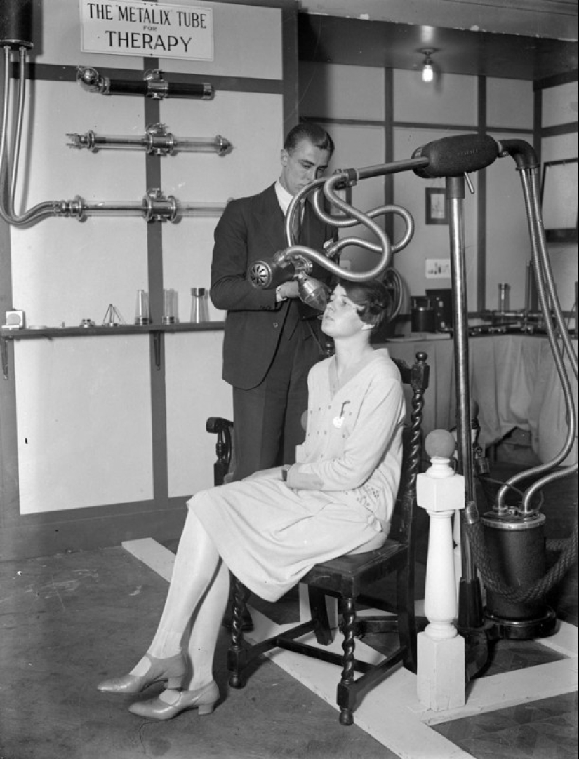 You can see right through the story: the first patients on X-ray You can see right through the story: the first patients on X-ray
