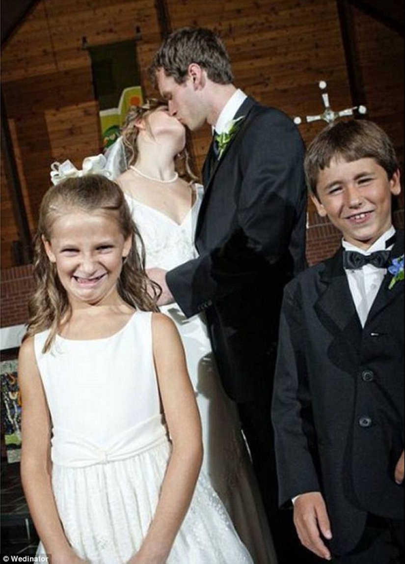 You can't think of it on purpose: the worst wedding photos that will definitely not be shown to guests You can't think of it on purpose: the worst wedding photos that will definitely not be shown to guests
