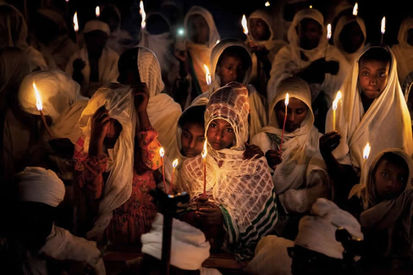 10 Amazing Visual Story Winning Photos From The Independent Photographer Awards 2025