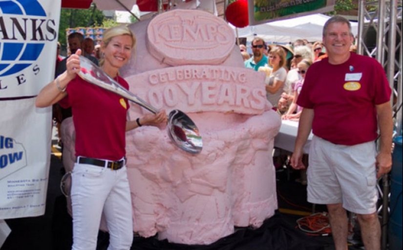 10 Largest Portions of Food Ever Cooked in the World
