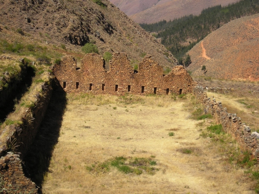 10 monumental but little-known buildings of the world 10 monumental but little-known buildings of the world