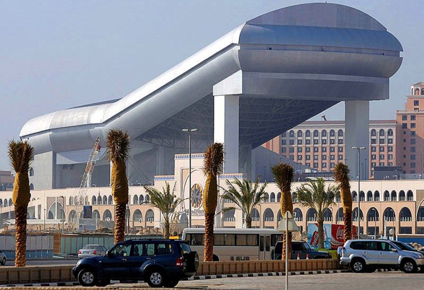 10 most amazing structures UAE 10 most amazing structures UAE