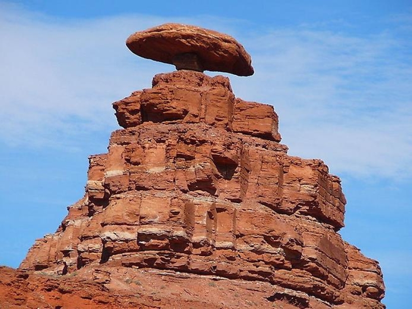 10 most famous balancing rocks the world 10 most famous balancing rocks the world
