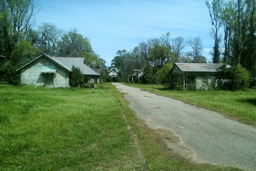 10 movie sets that exist in the real world