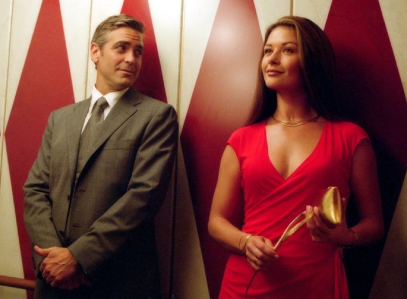 10 obvious reasons why men fall in love with women