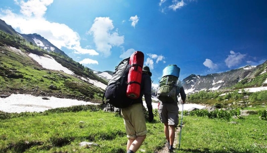 10 personas que han hecho increíbles viajes de senderismo