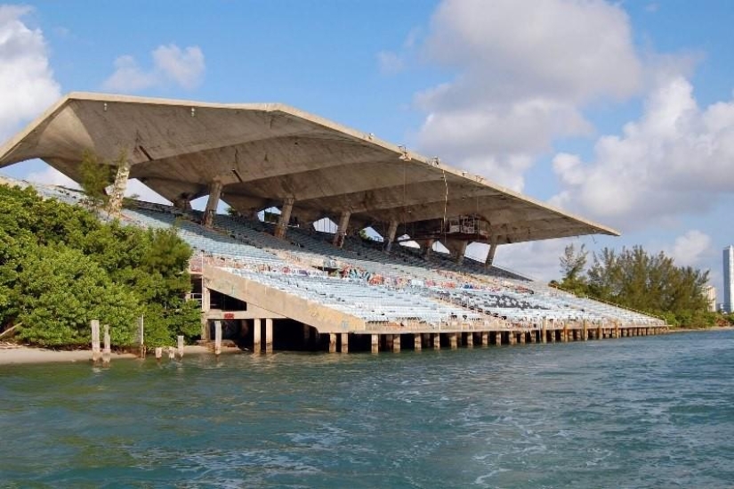 10 post-apocalyptic locations in major cities around the world