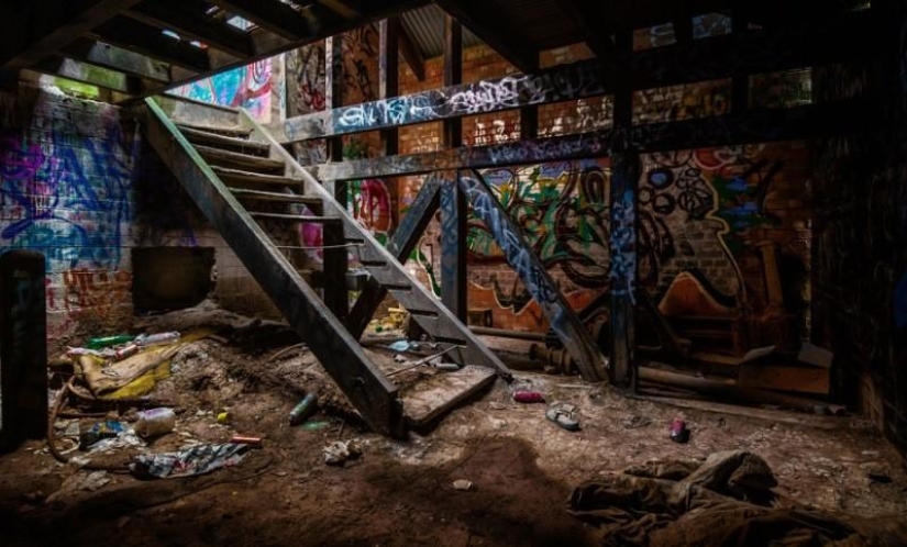 10 post-apocalyptic locations in major cities around the world