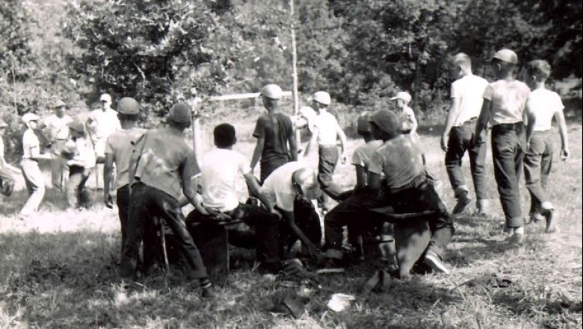 10 psychological experiments about human behavior that reveal the unpleasant truth about us