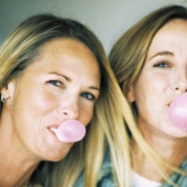 10 reasons not to give up chewing gum 10 reasons not to give up chewing gum