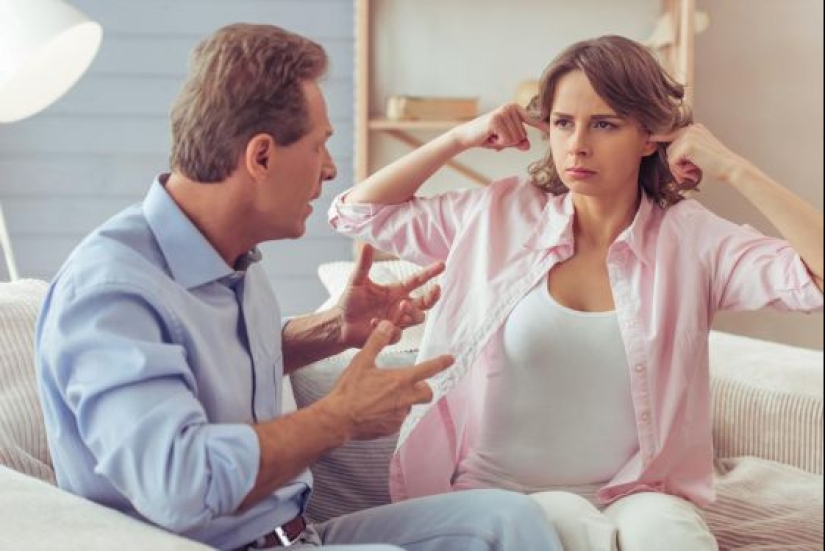 10 things that infuriate almost all lovers during their life together 10 things that infuriate almost all lovers during their life together