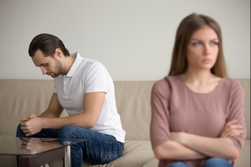 10 things that infuriate almost all lovers during their life together 10 things that infuriate almost all lovers during their life together