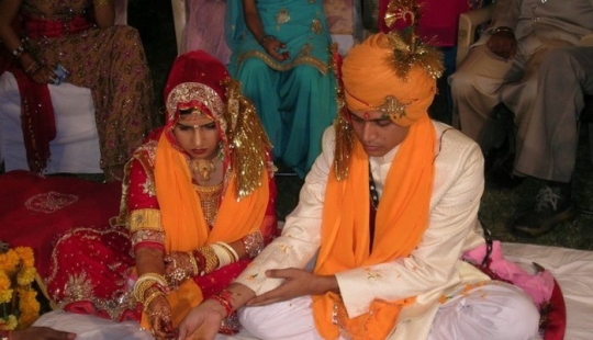 10 unorthodox forms of marriage, many of which are still found today