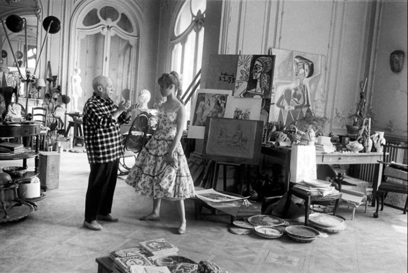 100 famous artists and their workshops