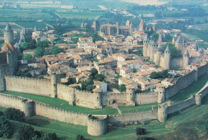 100 places in the world that you must visit in your life 100 places in the world that you must visit in your life