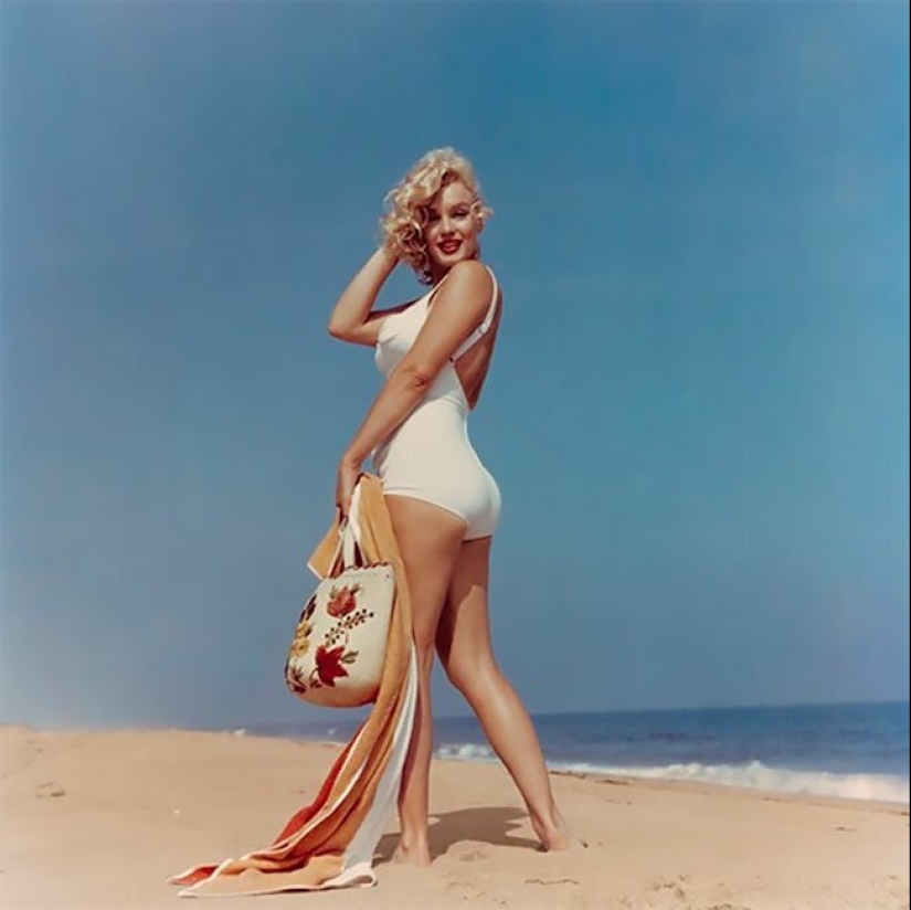 11 photos of charming Marilyn Monroe by photographer Sam Shaw 11 photos of charming Marilyn Monroe by photographer Sam Shaw