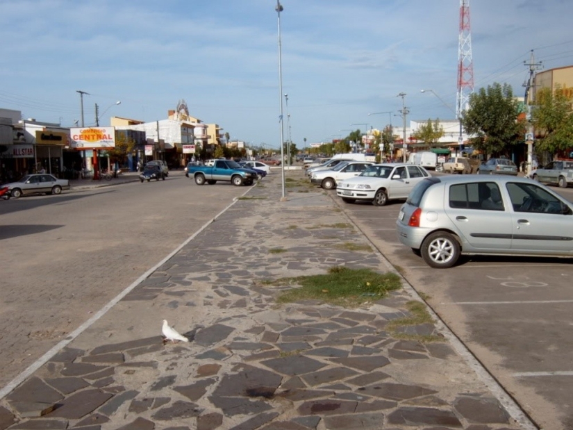 12 Borders Between Countries That Break All Stereotypes