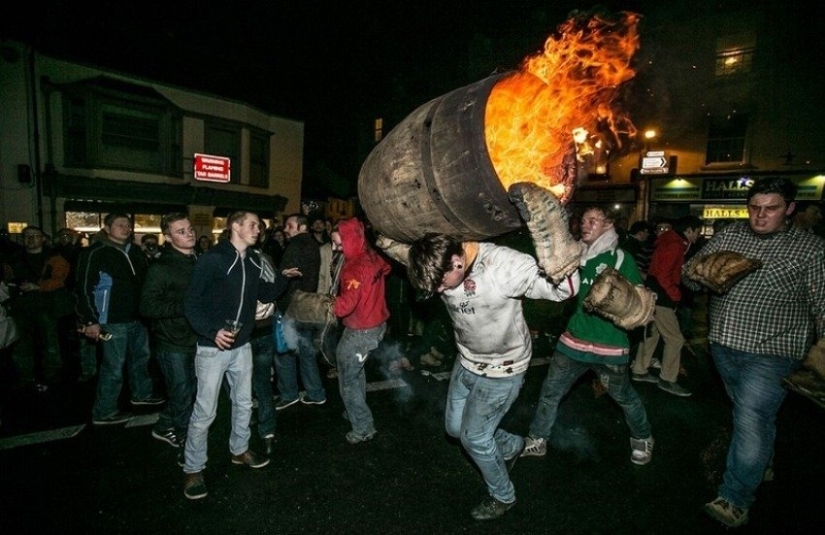 12 increíbles tradiciones inglesas que te sorprenderán