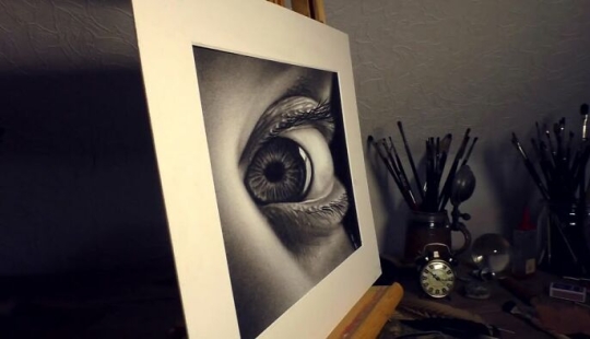 12 Mind-Boggling 3D Illusions Drawn By Master Artist Stefan Pabst