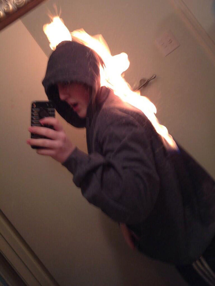 12 most extreme selfies