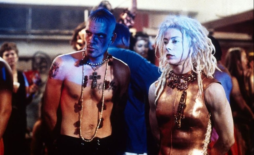 12 películas que te ayudarán a entender lo que es"cyberpunk"