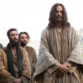 12 Powerful Films About the Life of Jesus Christ: From Classics to Arthouse 12 Powerful Films About the Life of Jesus Christ: From Classics to Arthouse