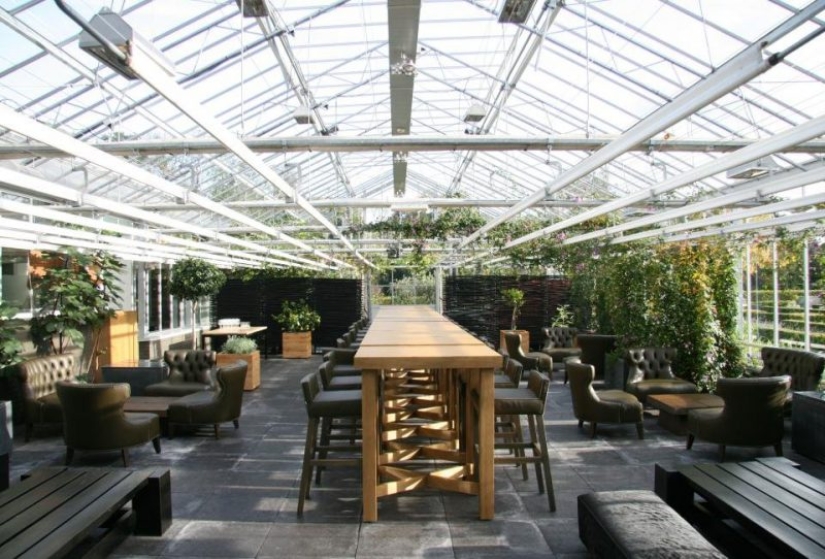 13 restaurants that are in the most unexpected places 13 restaurants that are in the most unexpected places