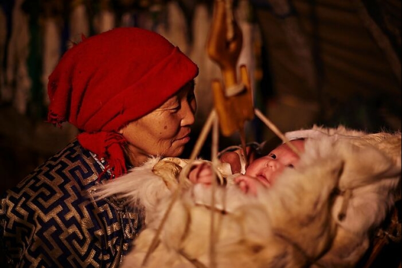 13 Striking Images That Capture The Essence Of Life And Heritage Across Different Cultures By Andrew Newey