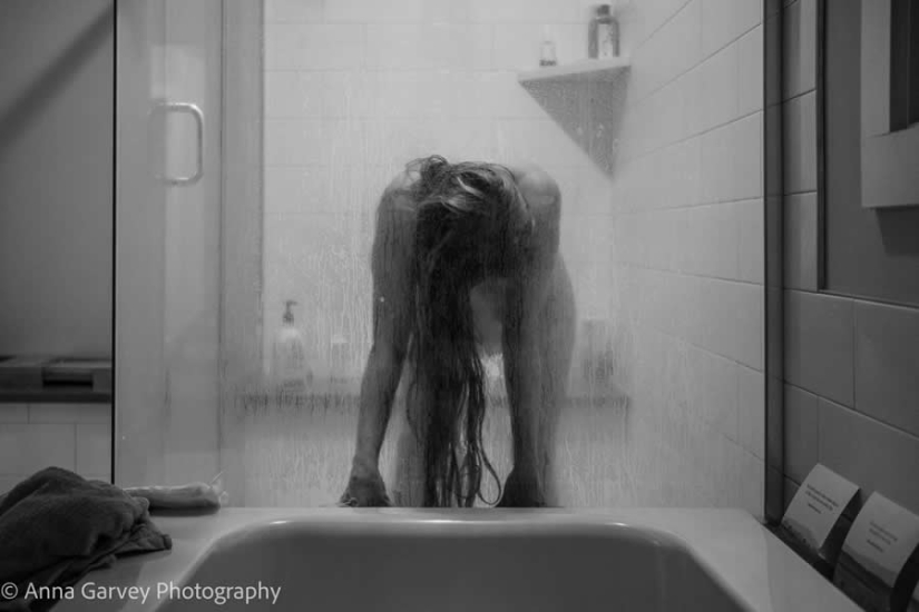 14 Heart-Touching Winning Photos from the 15th Annual Birth Photography Competition