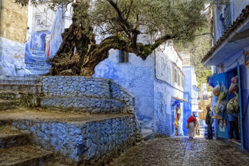 15 non-touristic places where the real character of each country is visible 15 non-touristic places where the real character of each country is visible