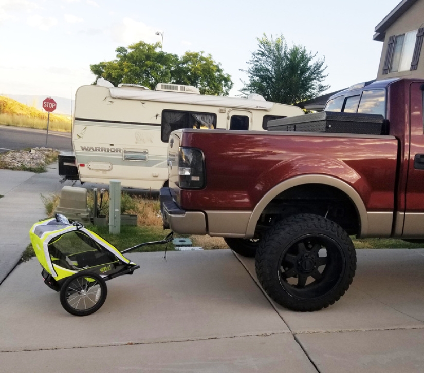 15 pranksters, which in hell prepared a separate boiler 15 pranksters, which in hell prepared a separate boiler