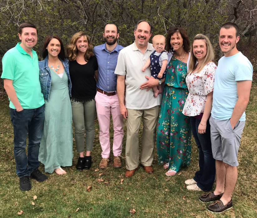 15 pranksters, which in hell prepared a separate boiler 15 pranksters, which in hell prepared a separate boiler