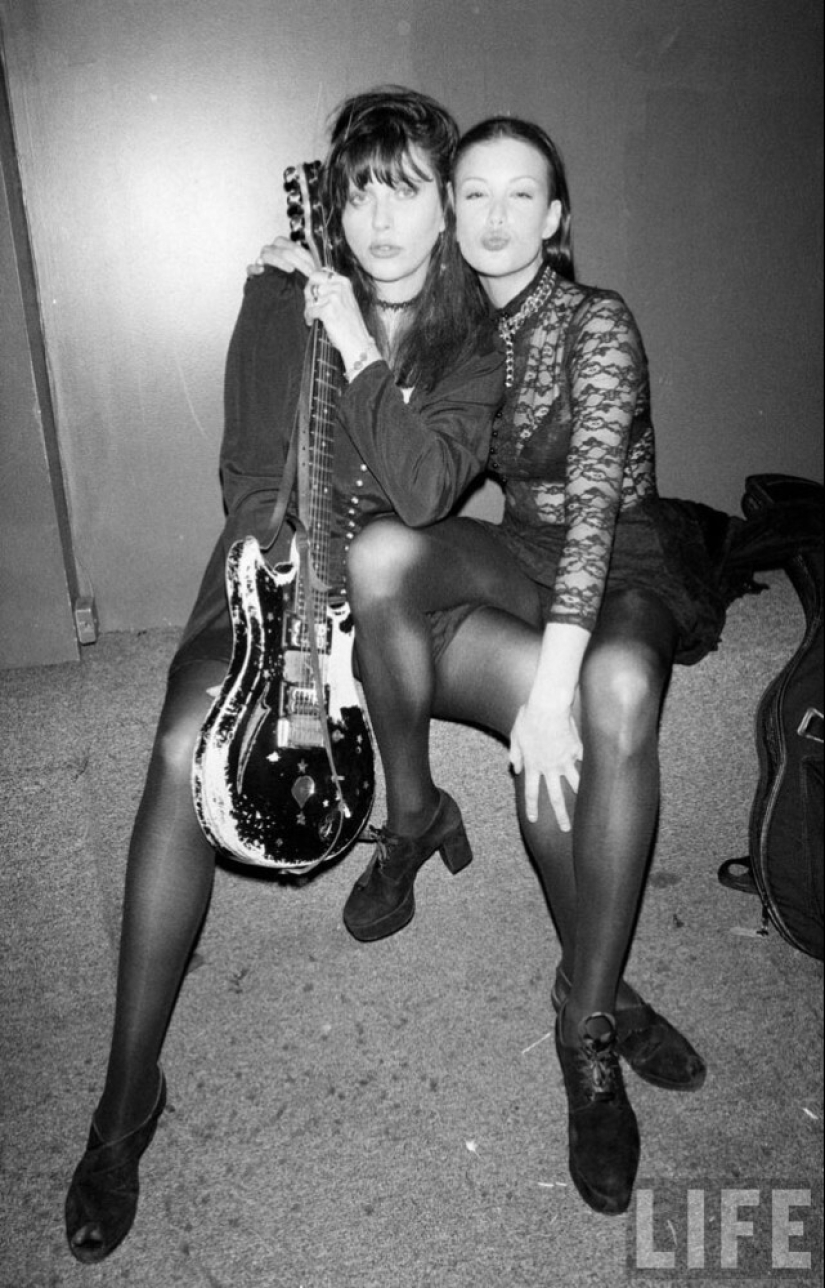 15-year-old Liv Tyler with her mother in pictures of David McGough in 1993 15-year-old Liv Tyler with her mother in pictures of David McGough in 1993