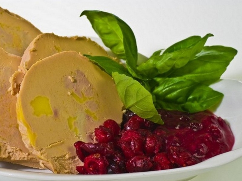17 deliciosos platos y bebidas prohibidos en muchos países del mundo