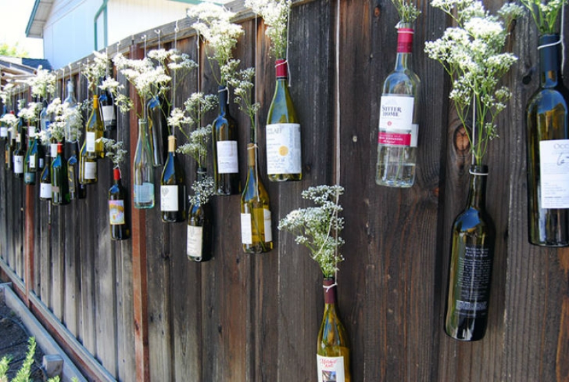 17 examples of how to take the art of fence painting to a new level 17 examples of how to take the art of fence painting to a new level