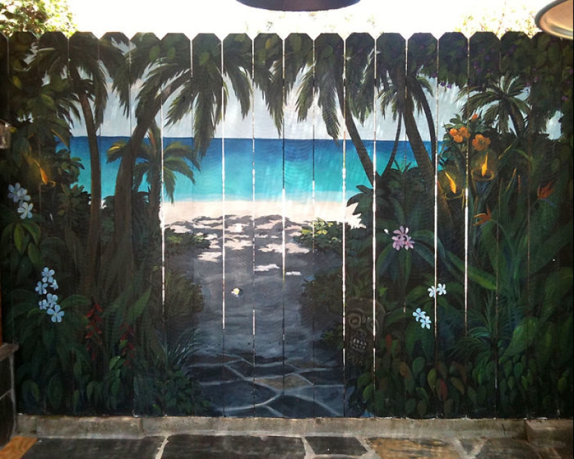 17 examples of how to take the art of fence painting to a new level 17 examples of how to take the art of fence painting to a new level