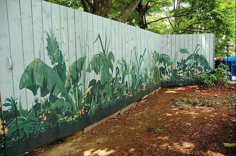 17 examples of how to take the art of fence painting to a new level 17 examples of how to take the art of fence painting to a new level