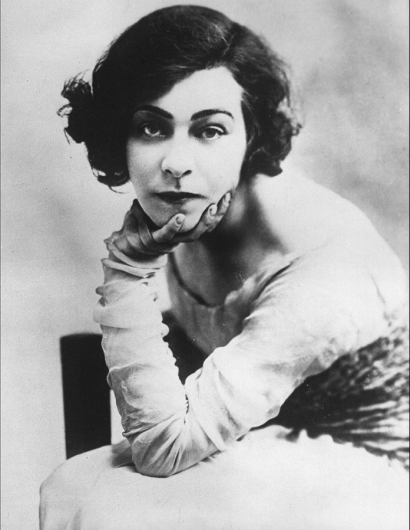 17 women in history who were not shy about their orientation 17 women in history who were not shy about their orientation