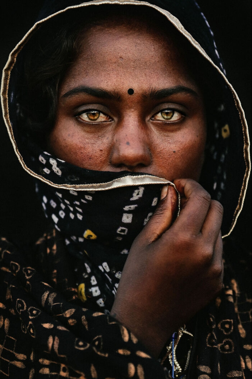 18 Intense Portraits By A Photographer Who Knows How To Capture A Story In A Single Look