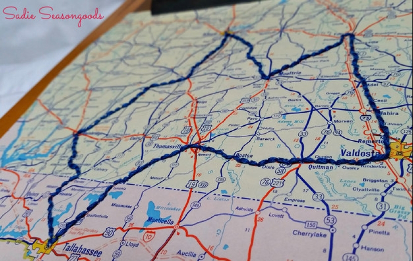 18 ways to store souvenirs from your travels and trips