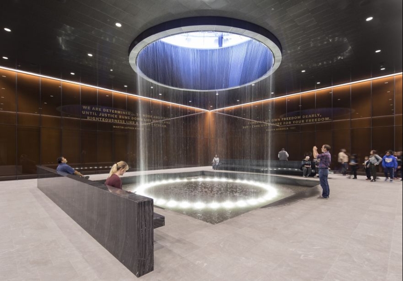 19 amazing fountains you haven't seen yet
