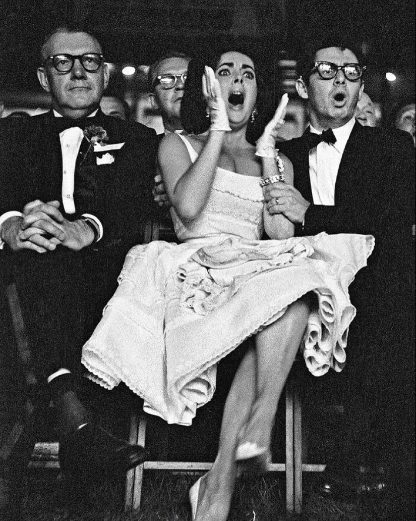 2-year-old Elvis, Monroe with soldiers and other rare archival photos of stars 2-year-old Elvis, Monroe with soldiers and other rare archival photos of stars