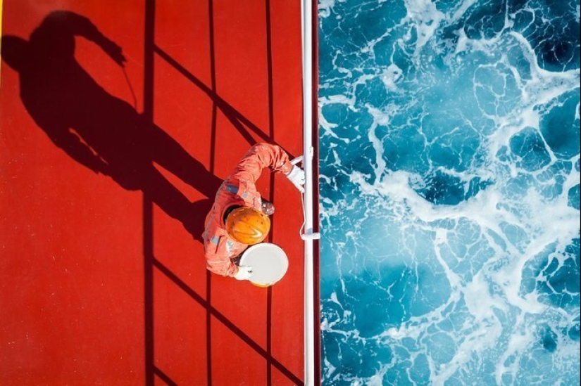 20 amazing photos capturing the contrasts of our planet 20 amazing photos capturing the contrasts of our planet