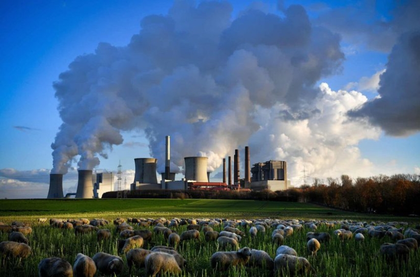 20 amazing photos capturing the contrasts of our planet 20 amazing photos capturing the contrasts of our planet