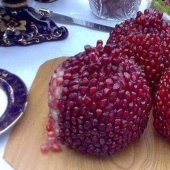 20 delicious examples of how to look "naked" fruit 20 delicious examples of how to look "naked" fruit