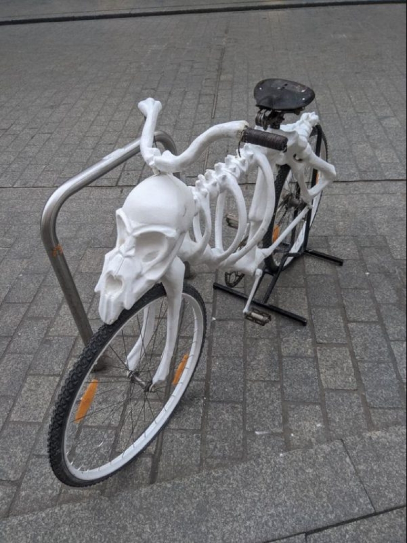 20 designers who have gone too far, creating their own "masterpieces"