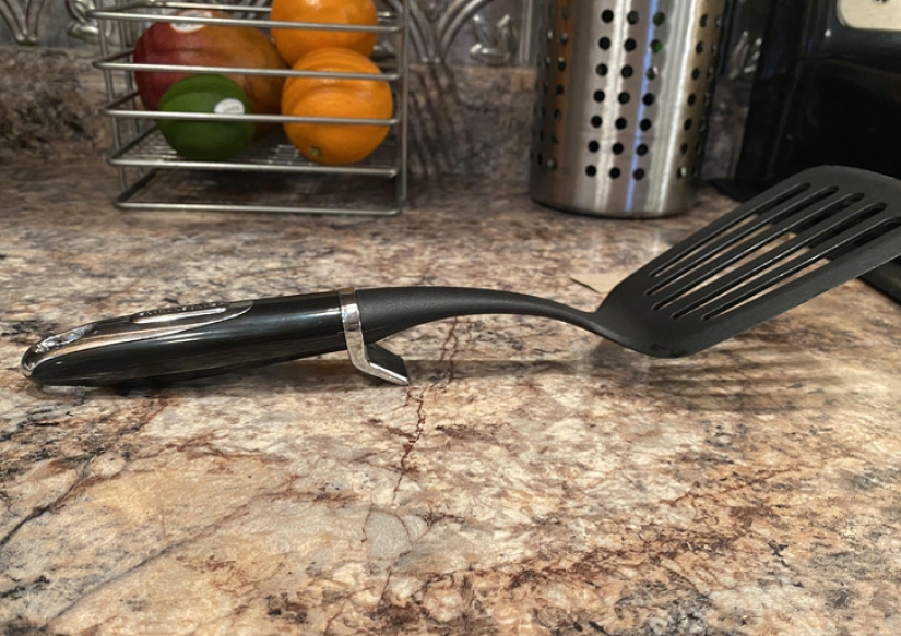 20 everyday things, the design of which bothered the real geniuses.